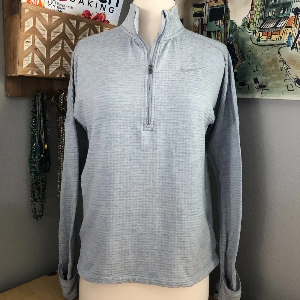 NIKE Running Jacket Top Women’s size XS Gray Waffle Weave 1/2 Zip
